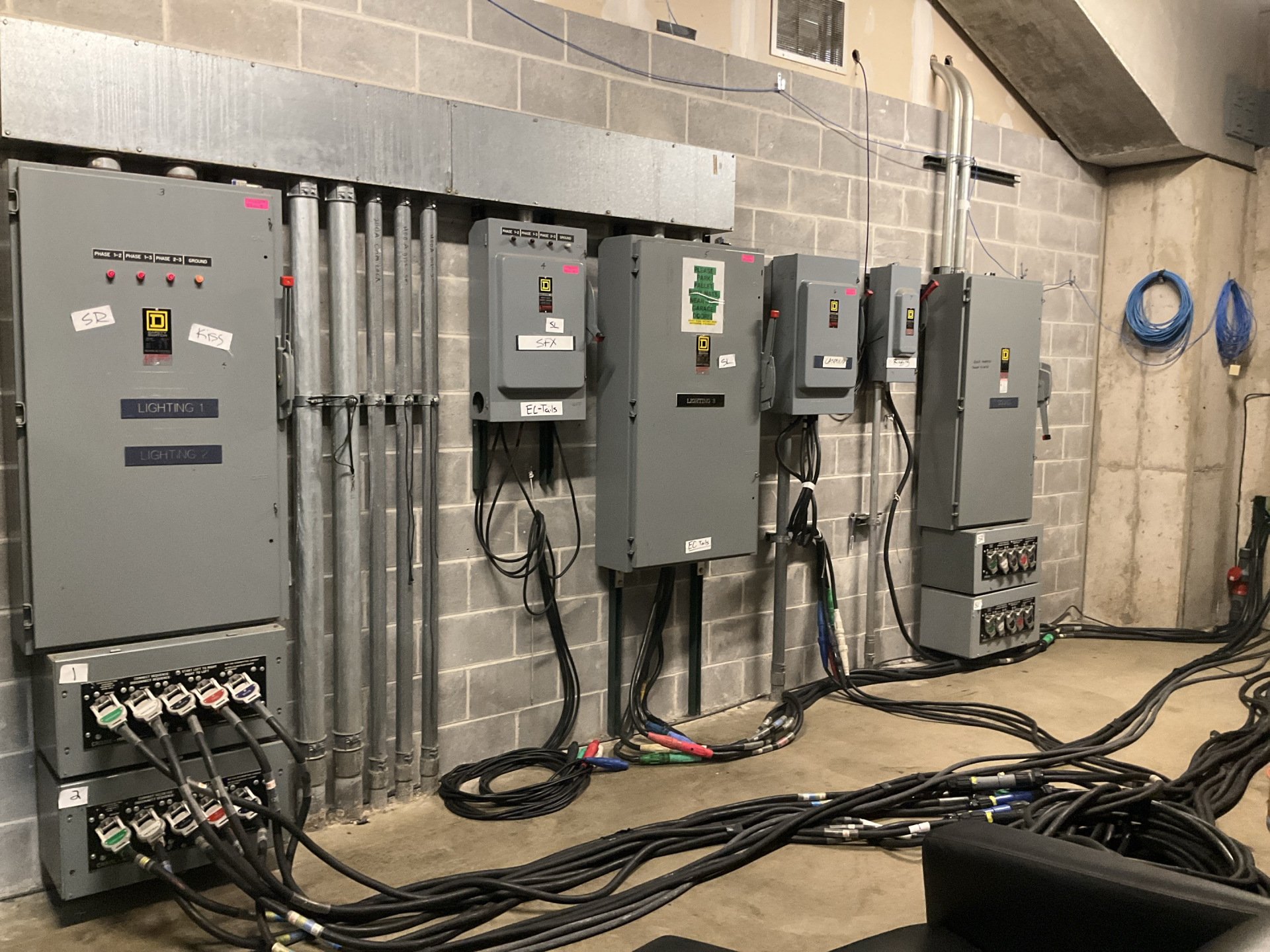 Enterprise Center — photo 31