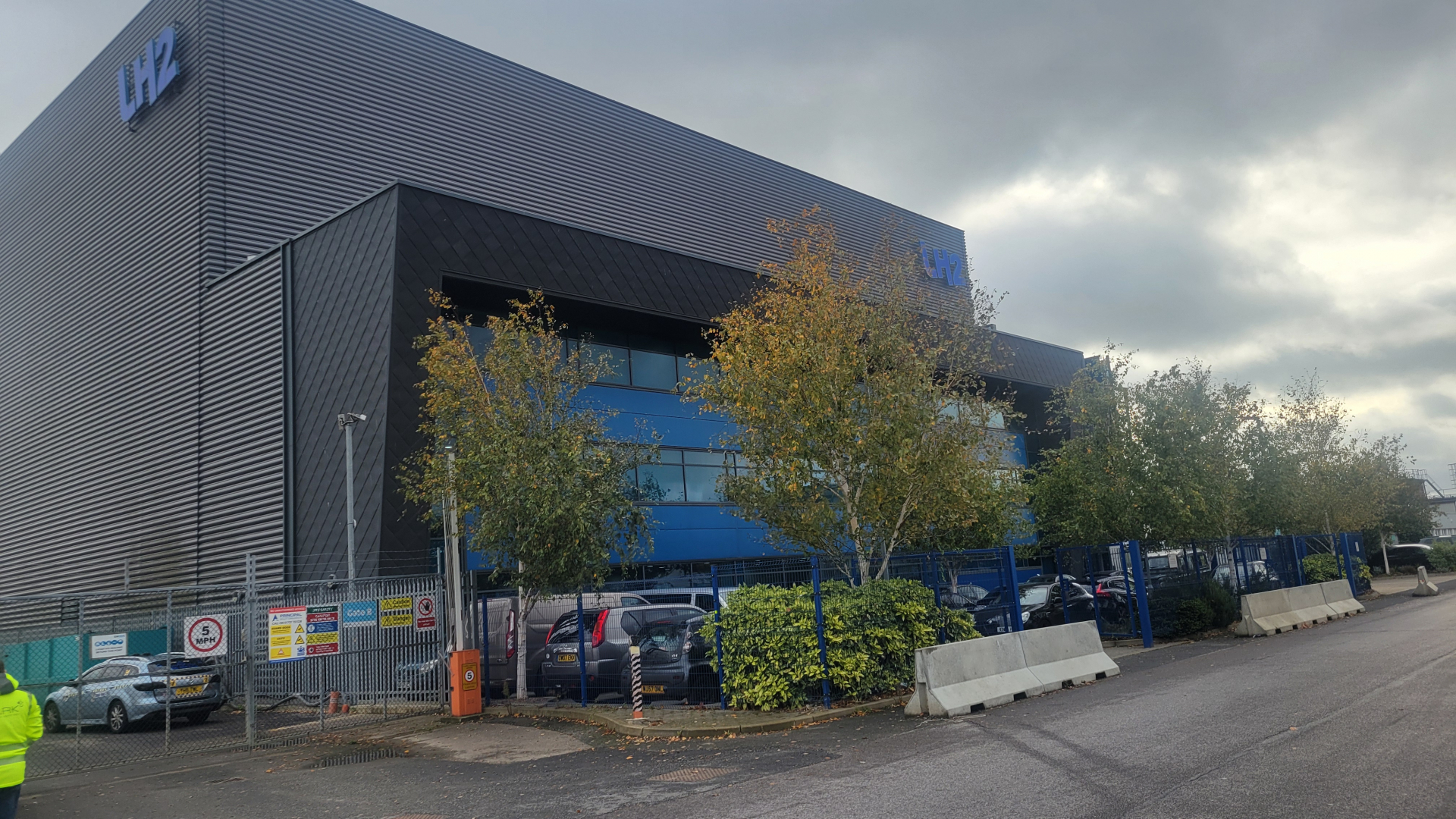 LH2 — photo 10