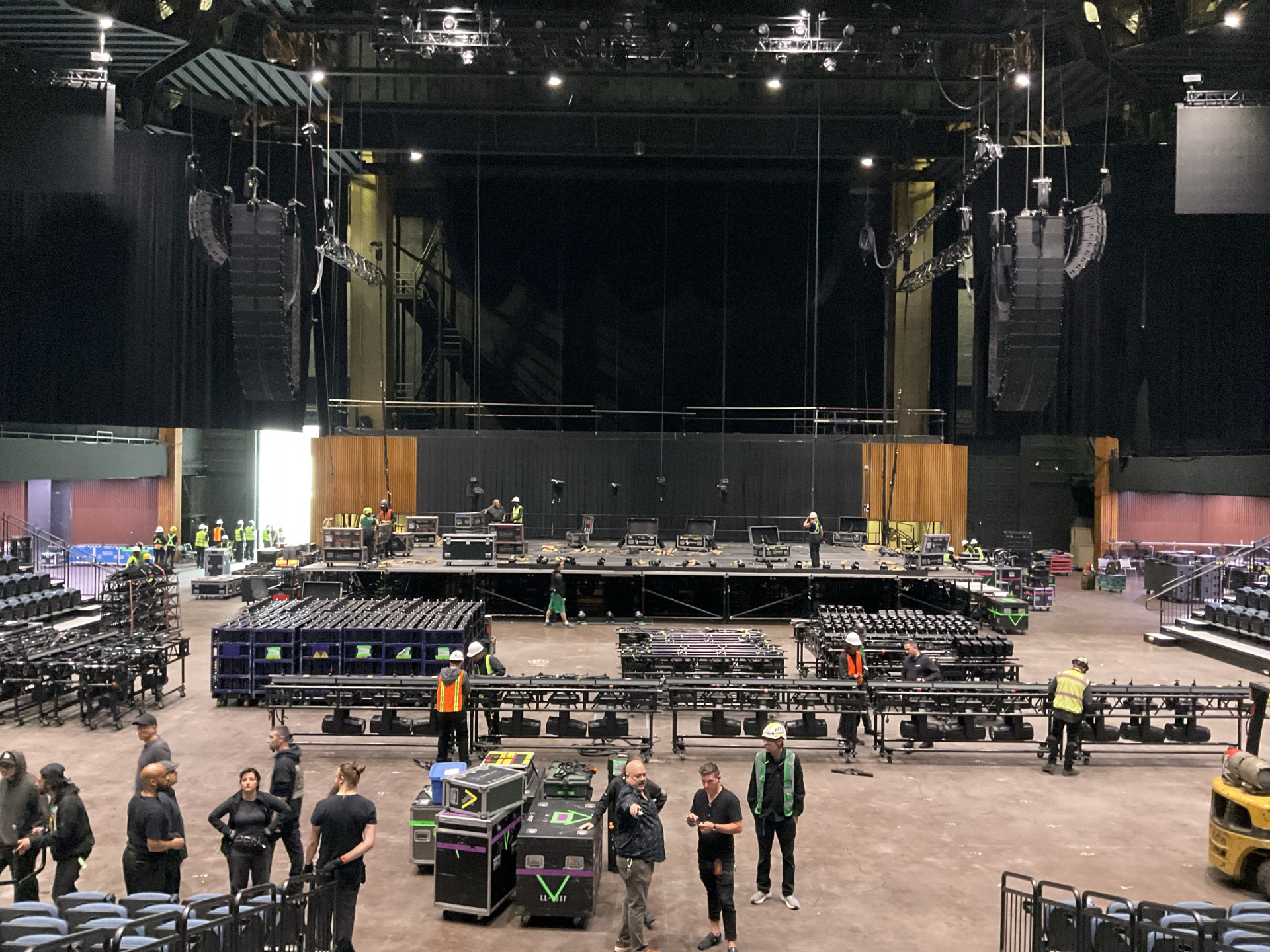 Bill Graham Civic Auditorium — photo 12