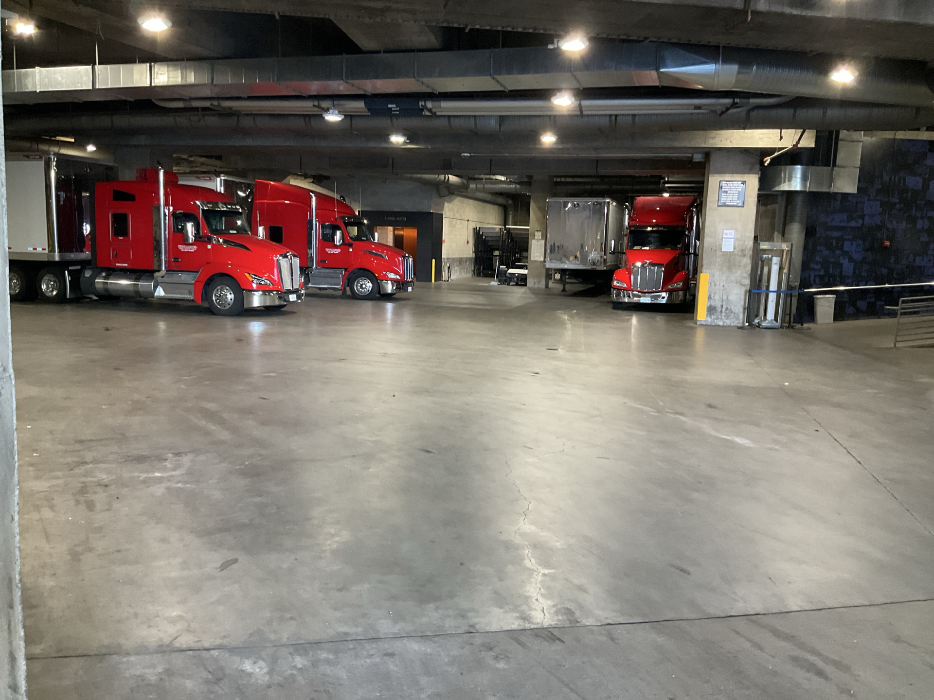 Crypto.com Arena — photo 4