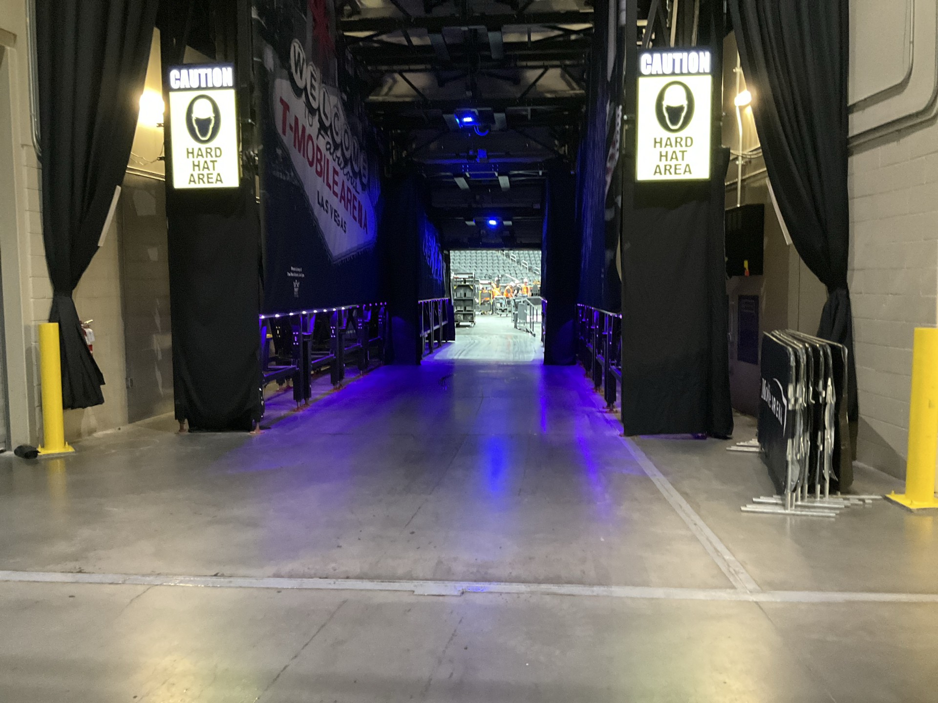 T- Mobile Arena — photo 19