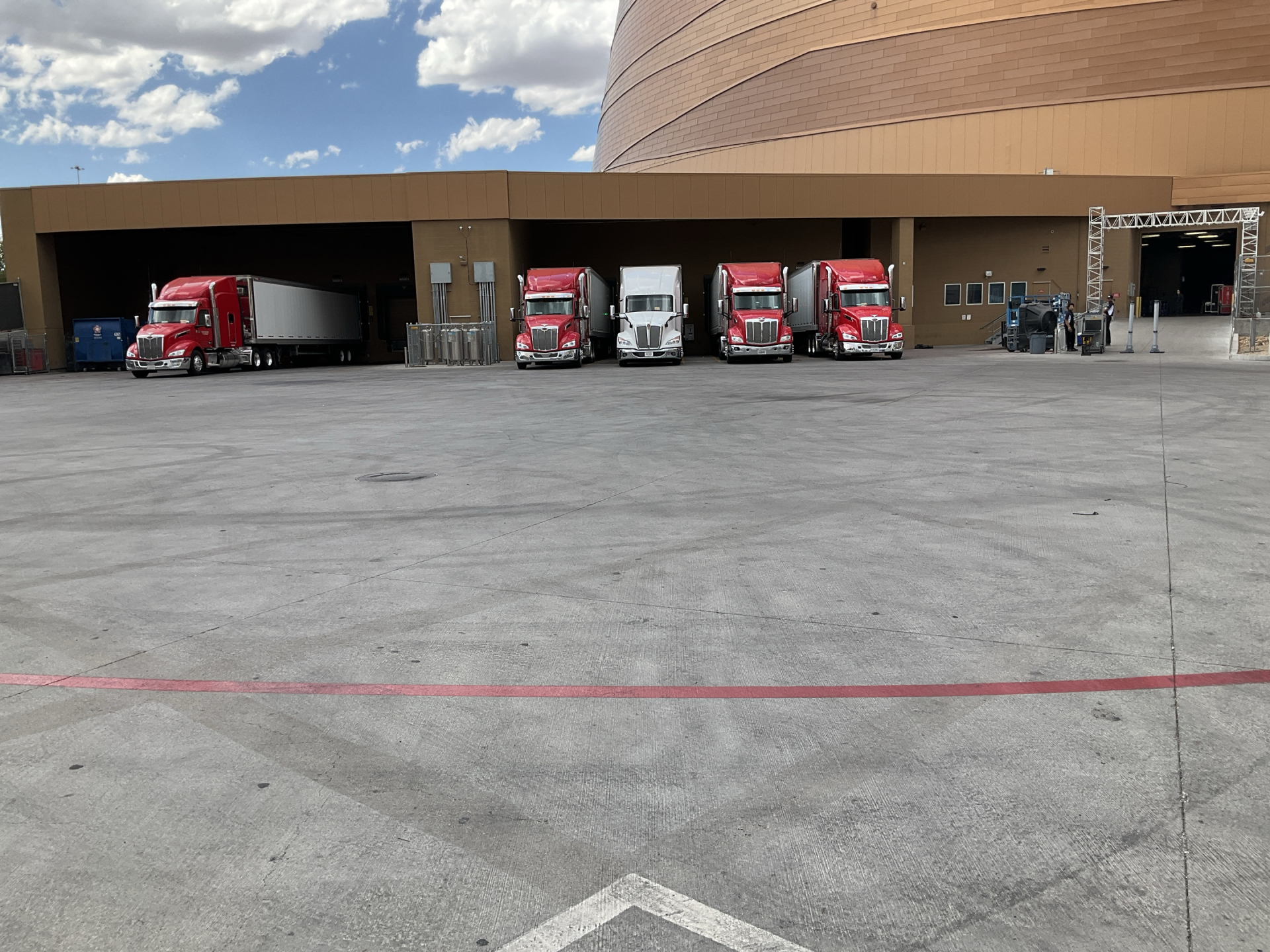 T- Mobile Arena — photo 26
