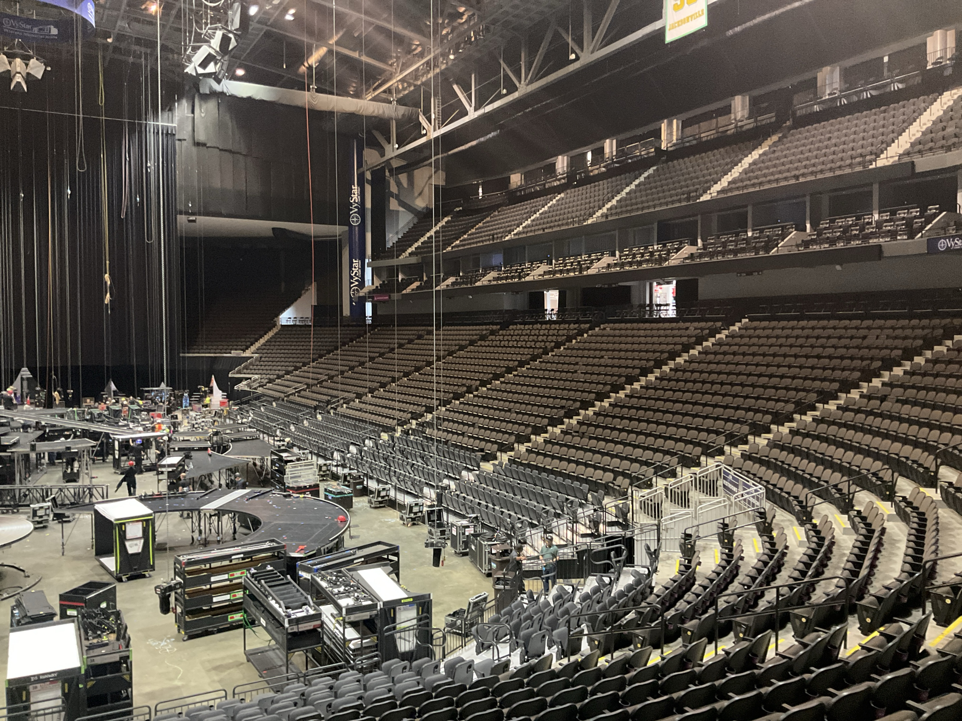 Vystar Veterans Mem. Arena — photo 19