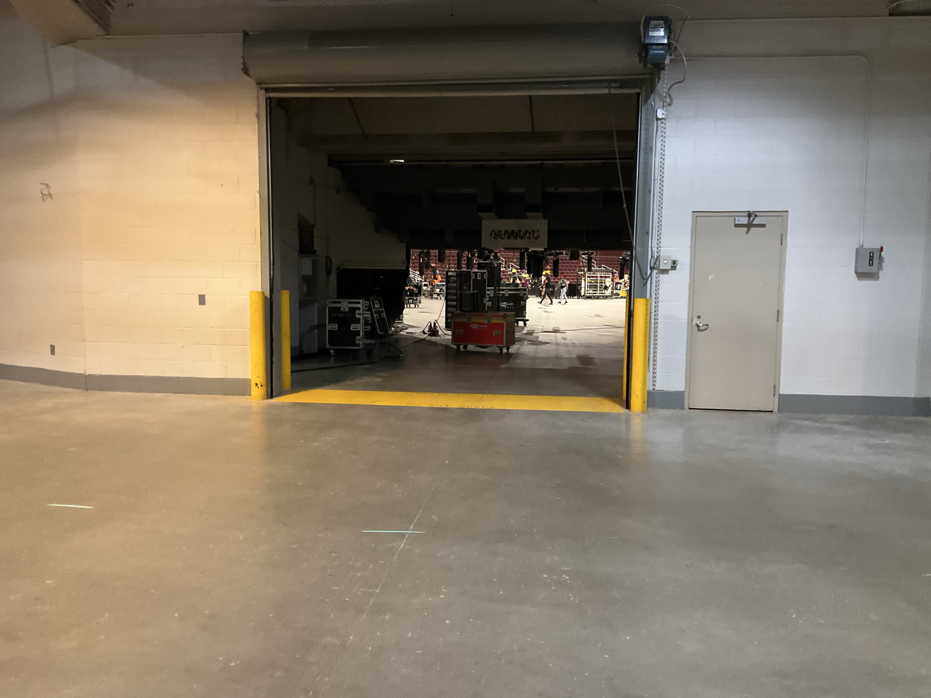 Simmons Bank Arena — photo 16