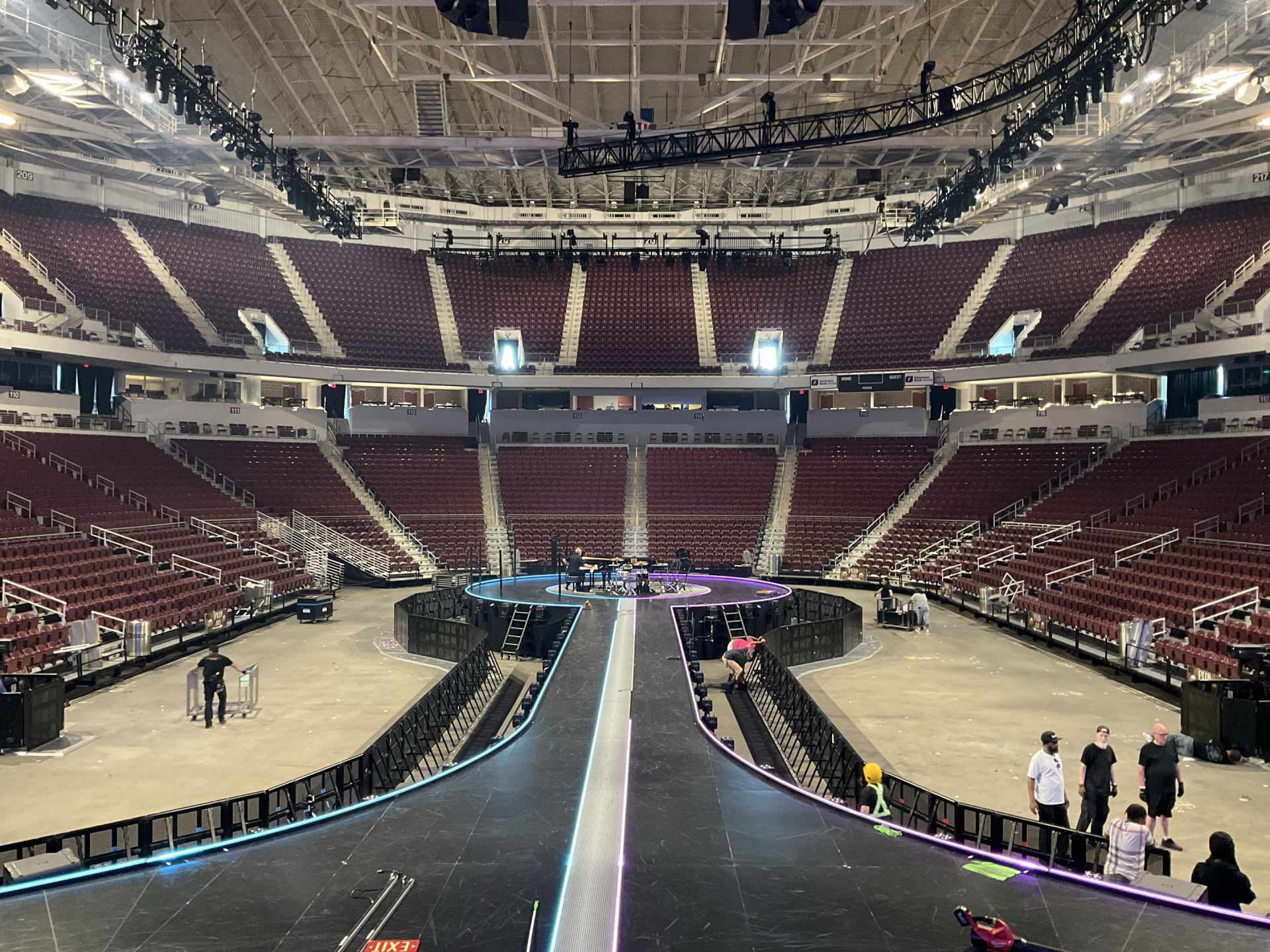 Simmons Bank Arena — photo 28