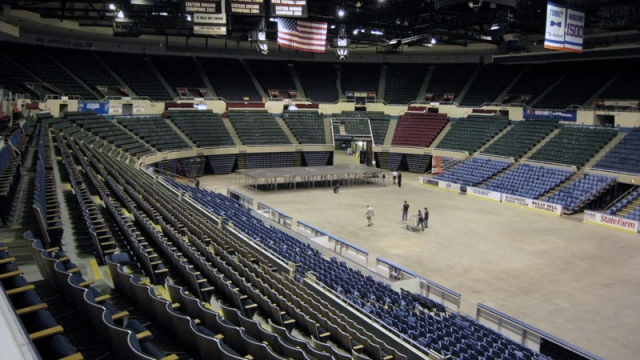 Nassau Veterans Memorial Coliseum — photo 14