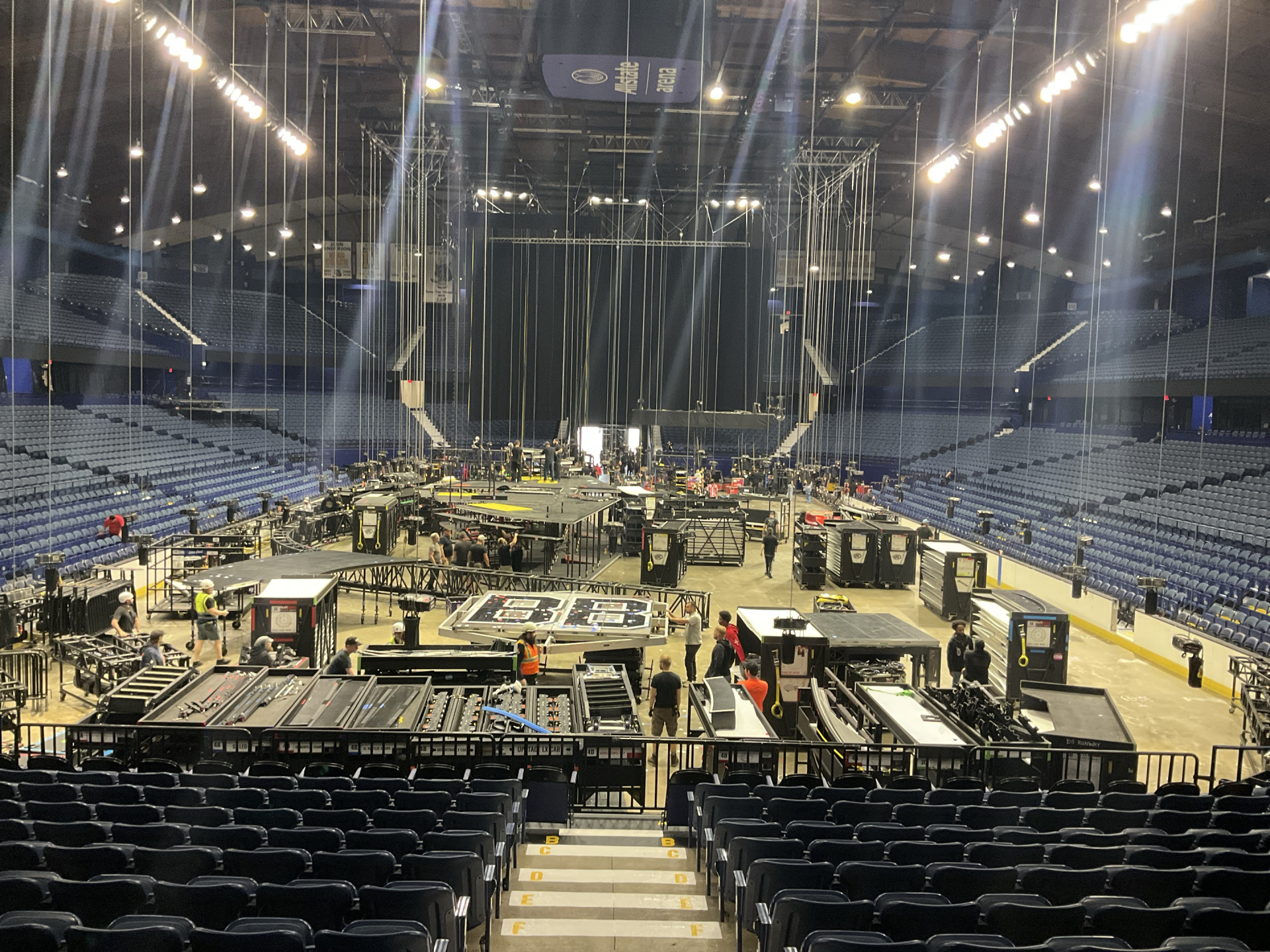 Allstate Arena — photo 27