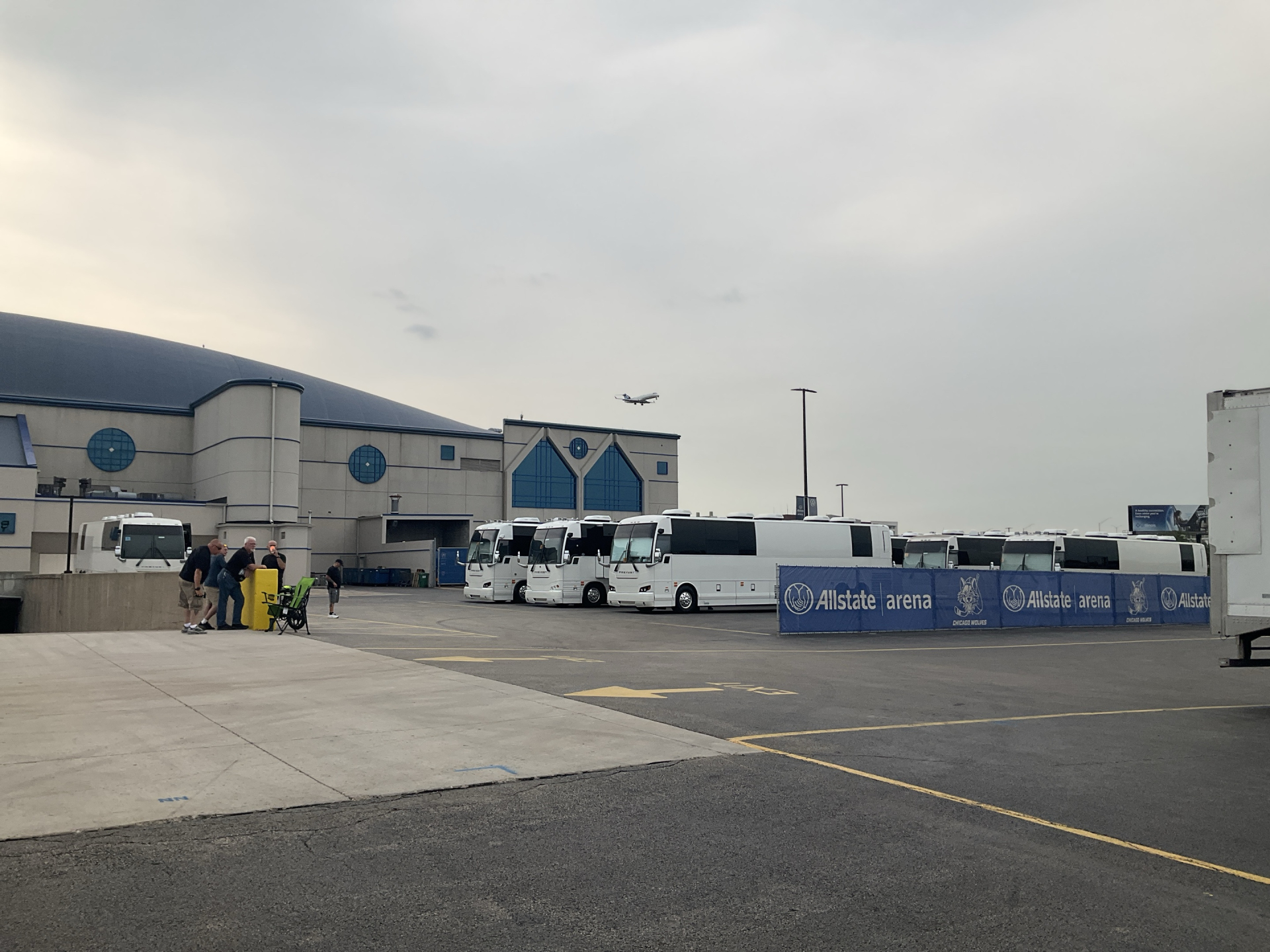 Allstate Arena — photo 31