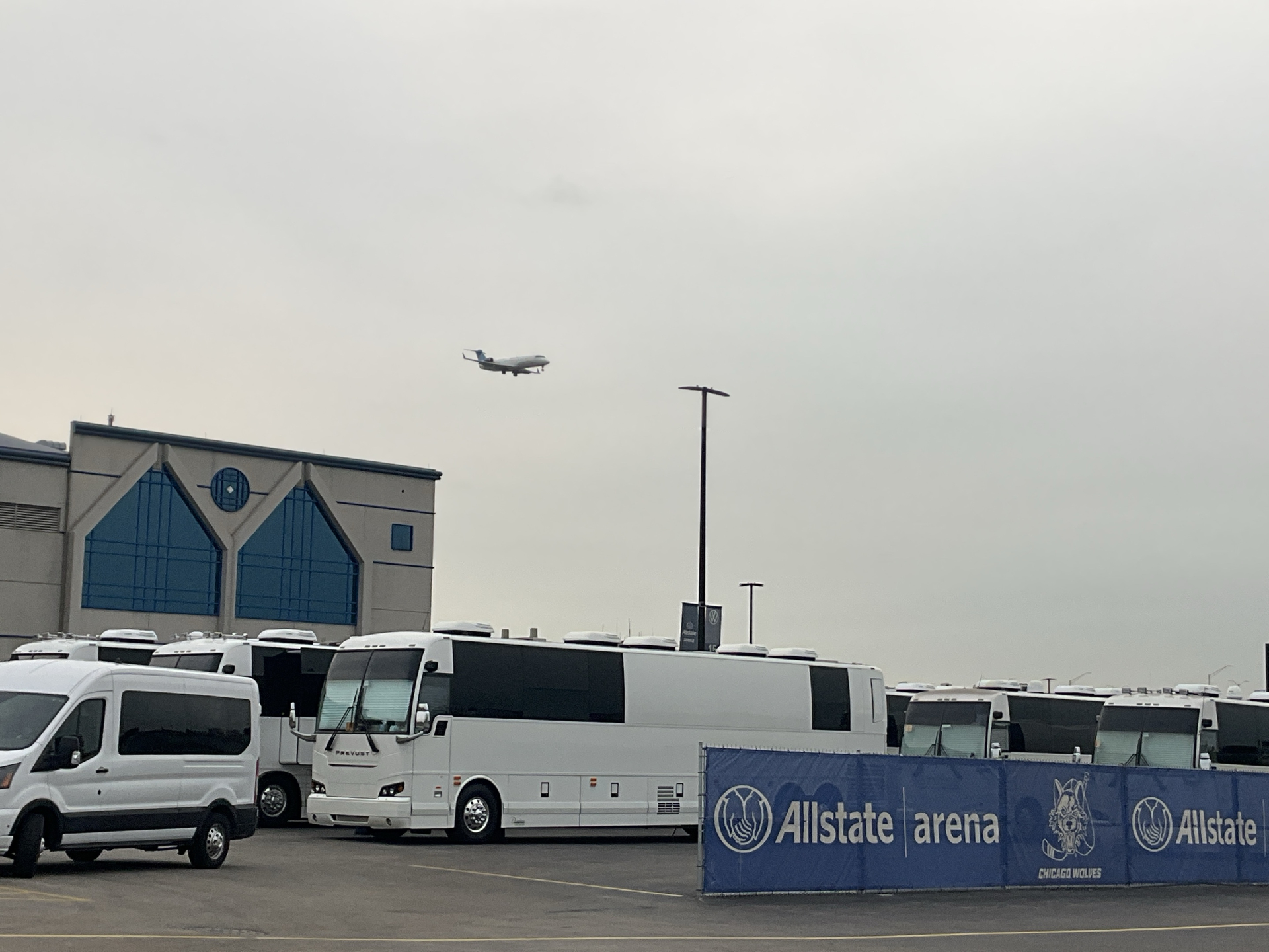 Allstate Arena — photo 32