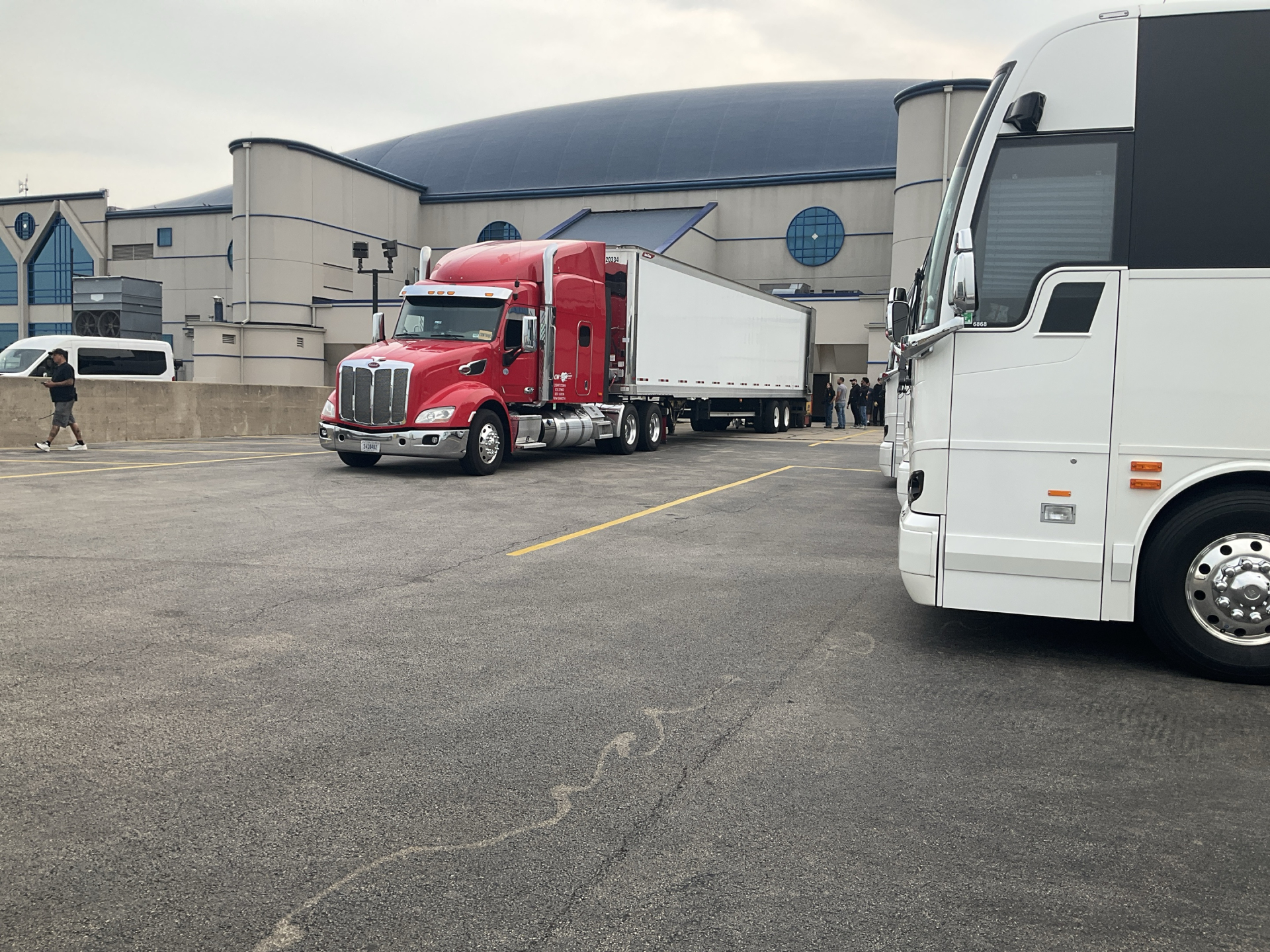 Allstate Arena — photo 34