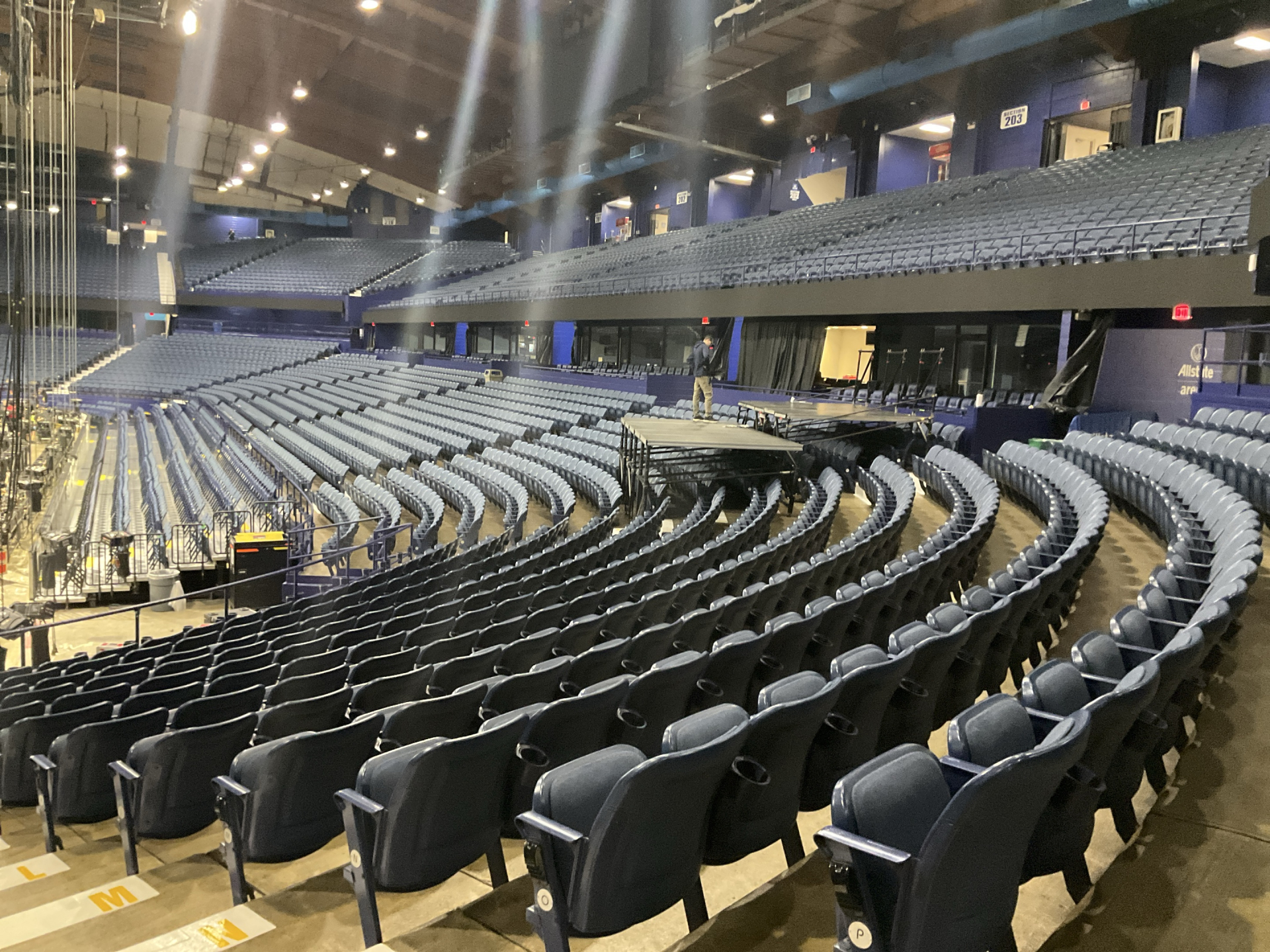 Allstate Arena — photo 35