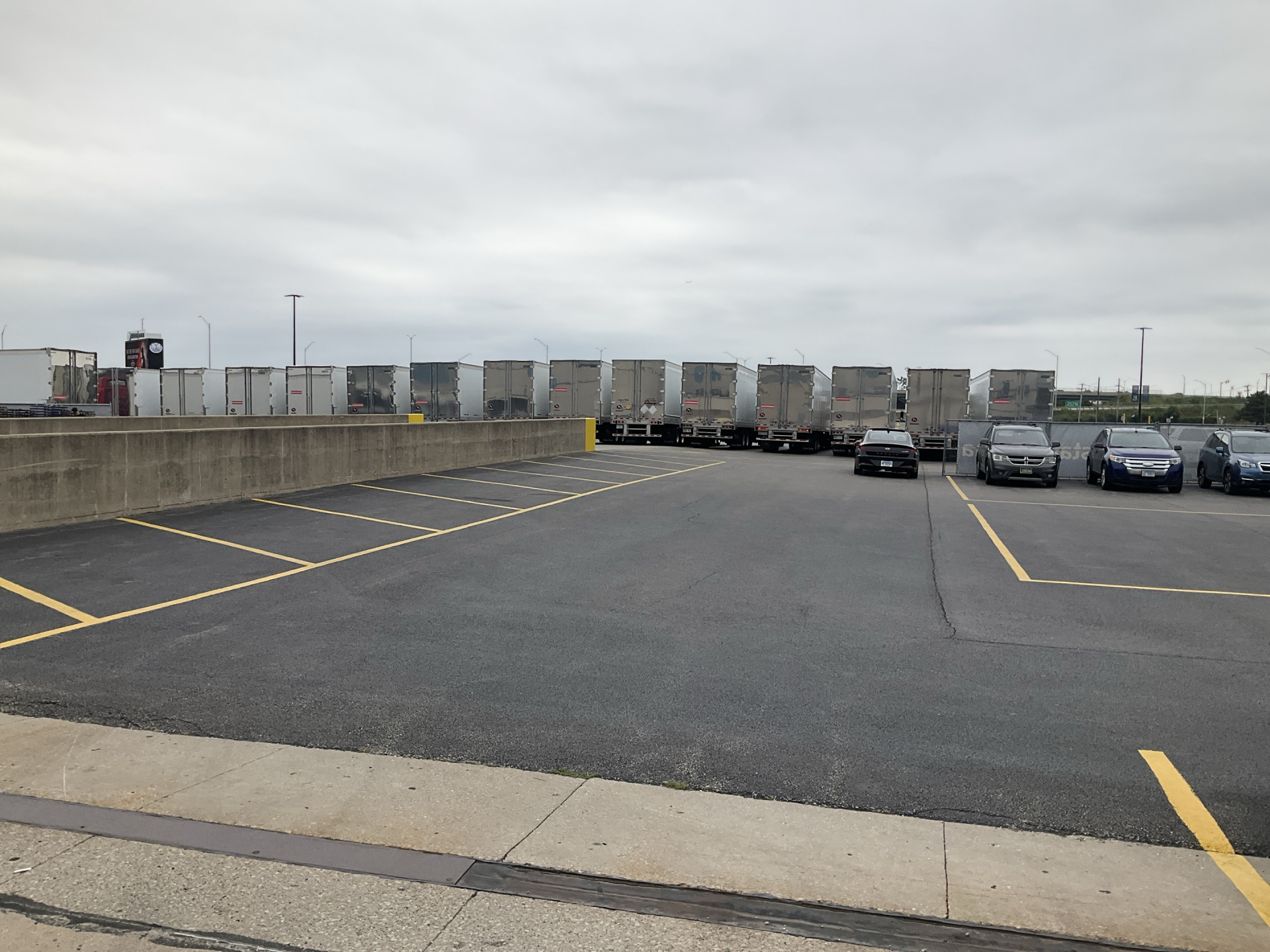 Allstate Arena — photo 39