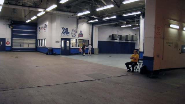 PeoplesBank Arena — photo 3