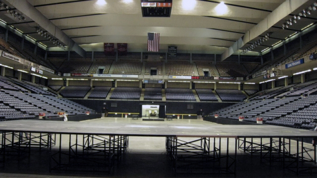 CFG Bank Arena — photo 14