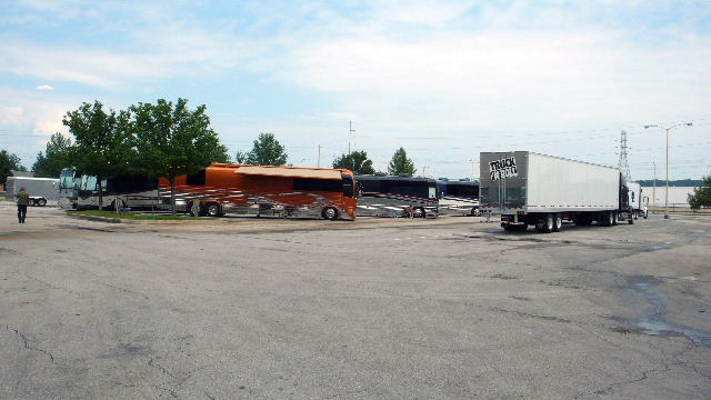 Cadence Bank Arena — photo 2